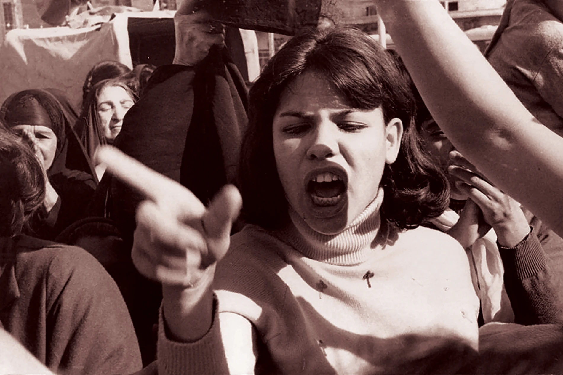 Piše Ana Pecotić: Uspješna sam žena, samo želim biti sa svojom djecom, što može poći po zlu?