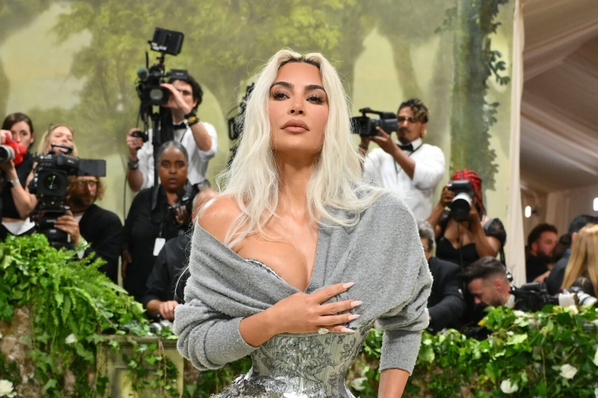 Korzeti su ponovno u središtu pažnje: Evo koje zvijezde biraju dramatične siluete