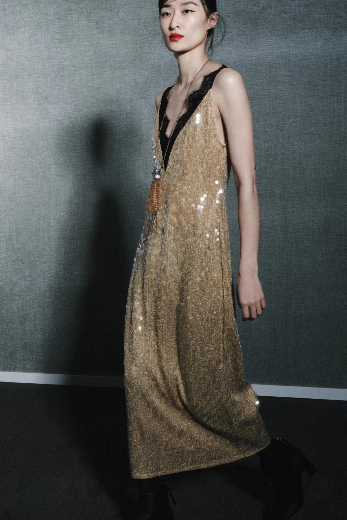 15 šljokičastih haljina iz Zara kolekcije koje nosimo cijeli prosinac