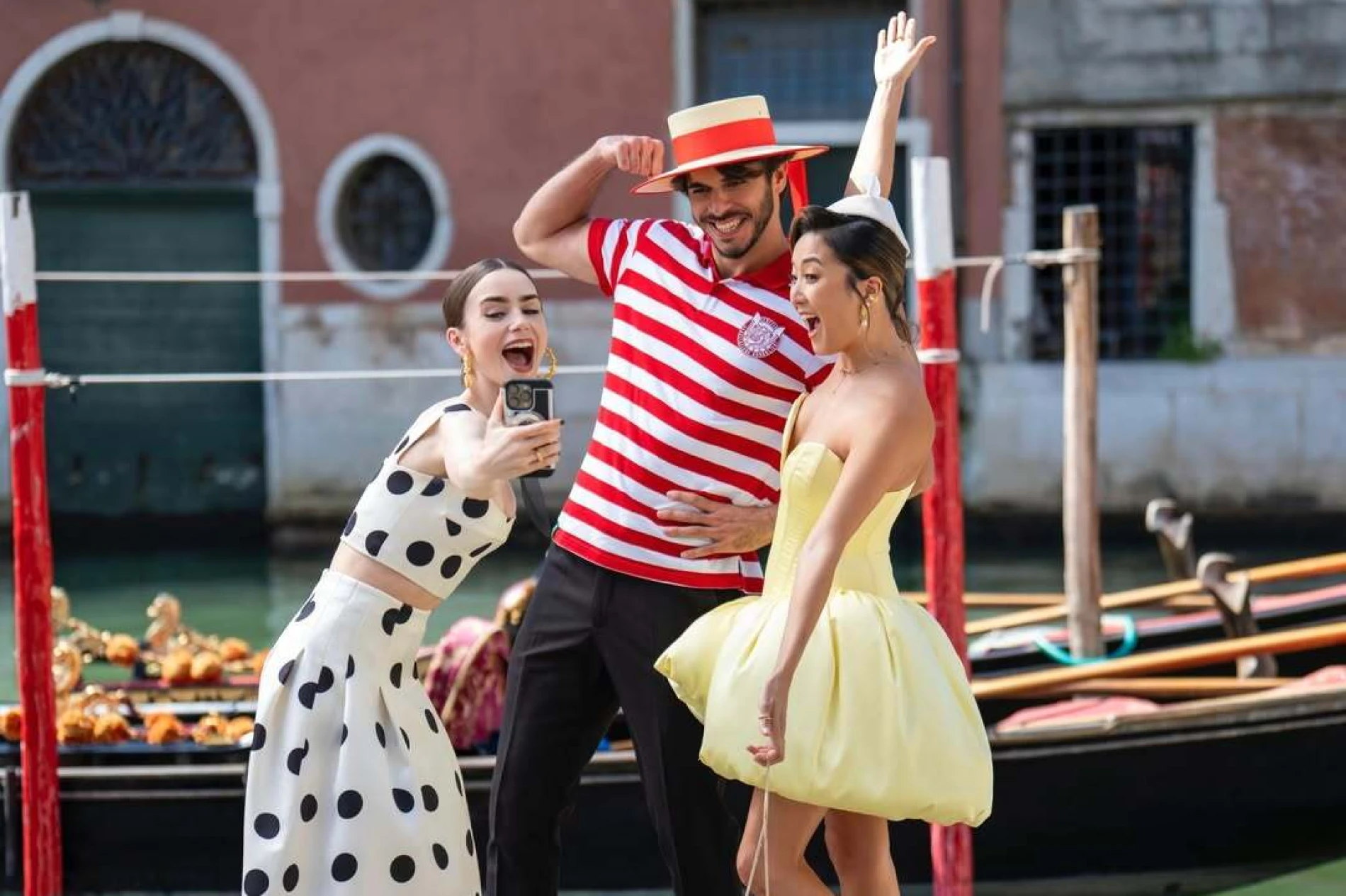 Stigao je novi trailer za petu sezonu serije Emily u Parizu!