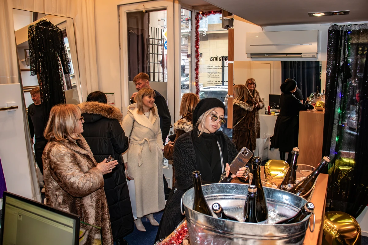 Joka Studio predstavio prve večernje haljine i torbu &ldquo;Krug&rdquo;