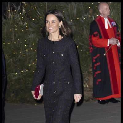 Pippa Middleton odu&scaron;evila nas je svojim outfitom, a njezine bordo salonke su nam posebno privukle pažnju