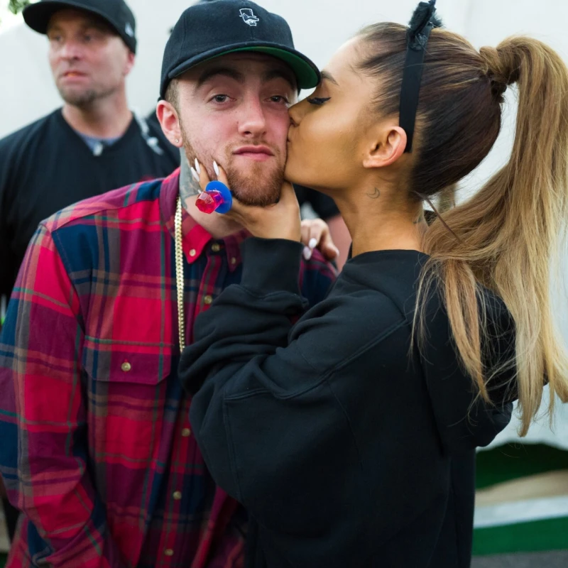 Ariana Grande dala je rijedak komentar o svom pokojnom bivšem partneru Macu Milleru