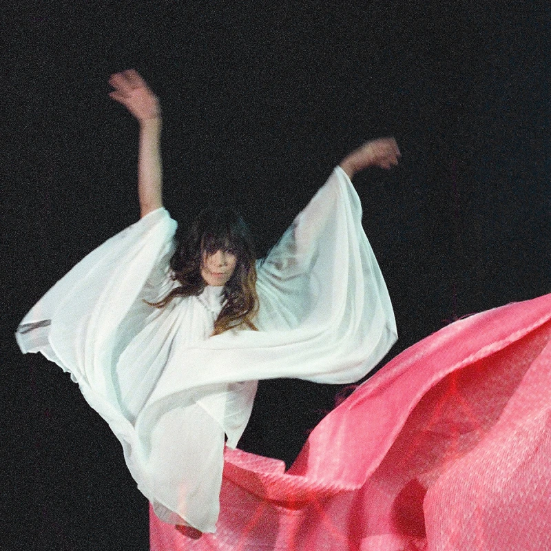 U novom broju Ellea pronađite razgovor s genijalnom Hrvojkom Hellom Begović