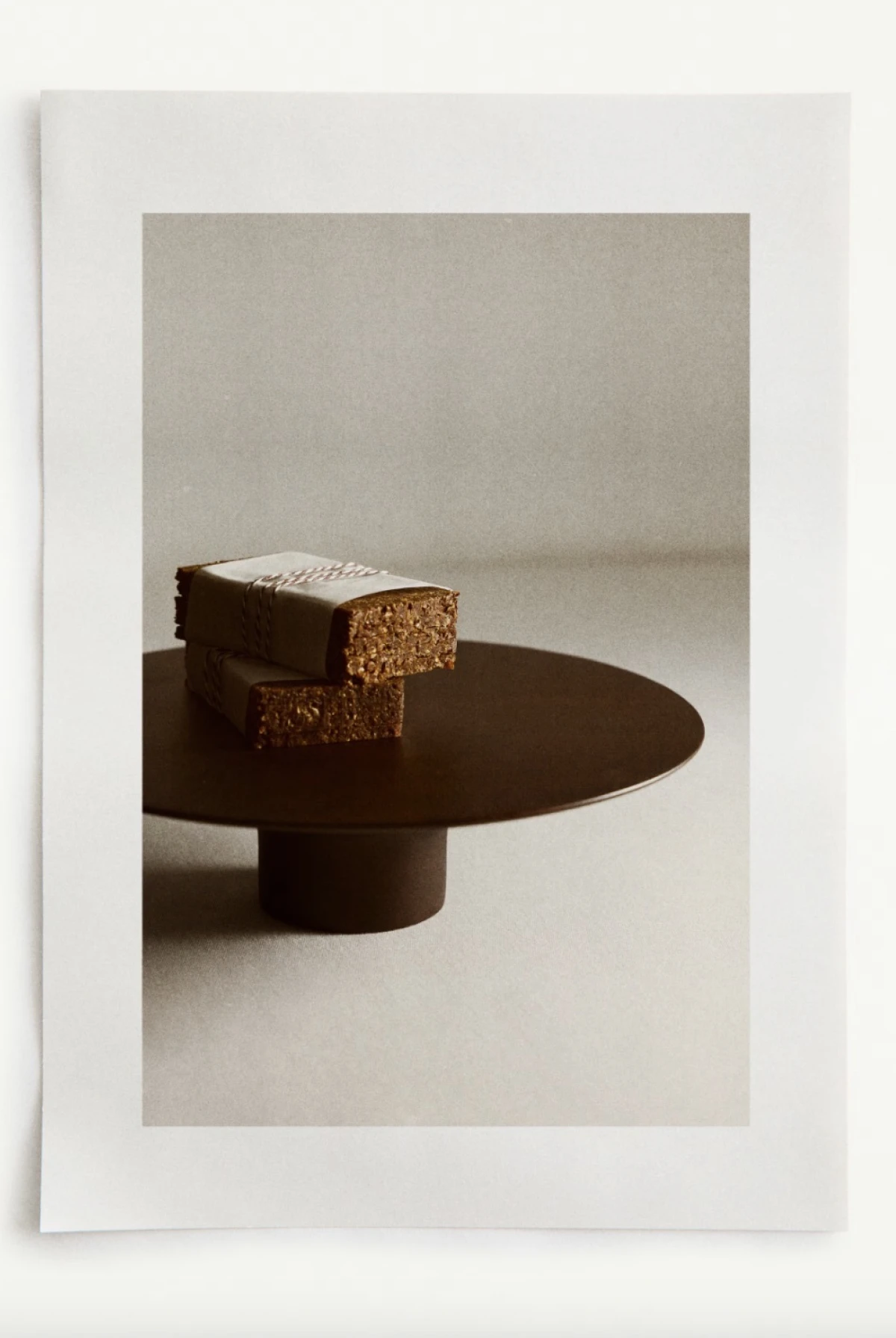 U H&amp;M Homeu smo prona&scaron;li poslužavnike za desert idealne za blagdane, ali i za ostatak godine