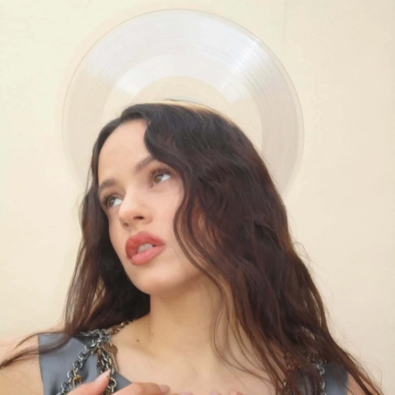 Moda, borba i emocije: Rosal&iacute;a predstavila spektakularan spot za &bdquo;La Perla&ldquo;