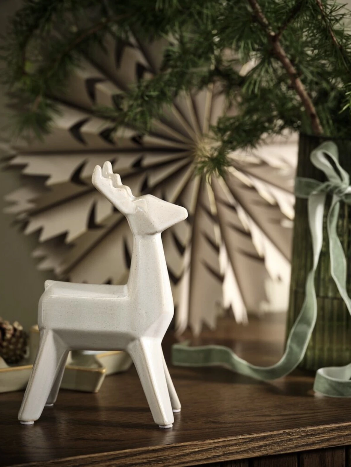 Prona&scaron;li smo najljep&scaron;e decor poklone do 30 eura (i sada ih želimo sve)