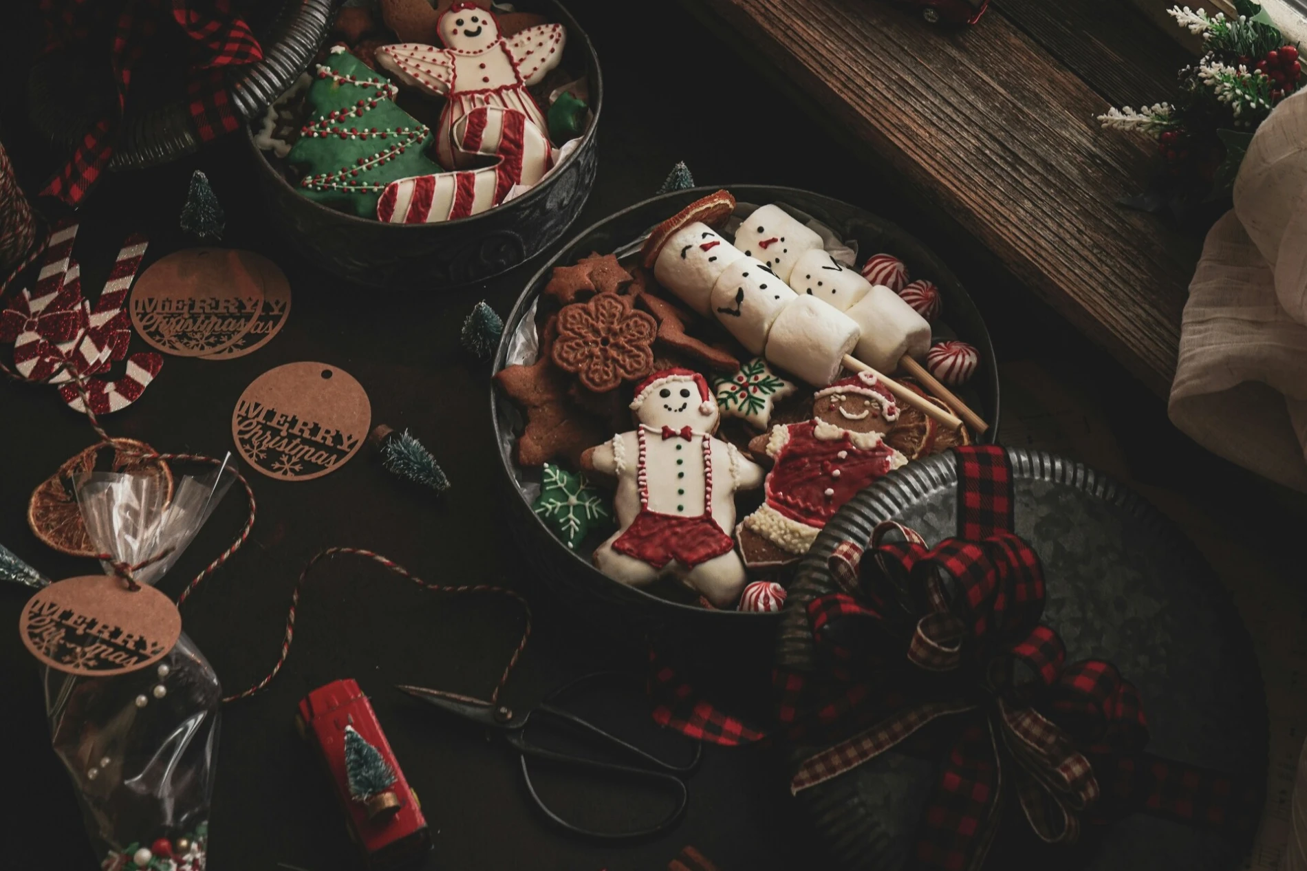 Top 3 recepta za božićne kolače koje možete napraviti brzo od istog tijesta