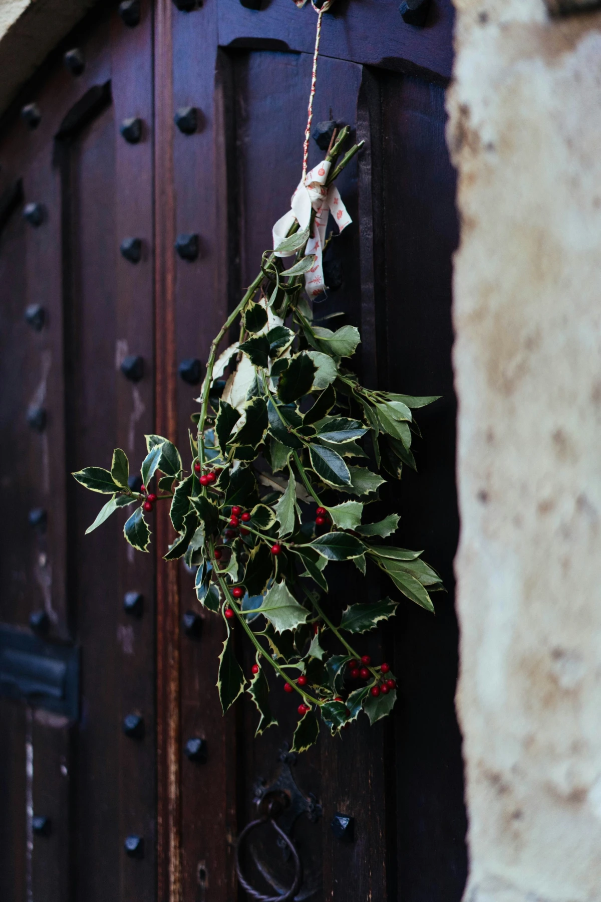 Znate li priču iza božićnih dekoracija kakve danas poznajemo? Ovako je tekla povijest božićnog dekora