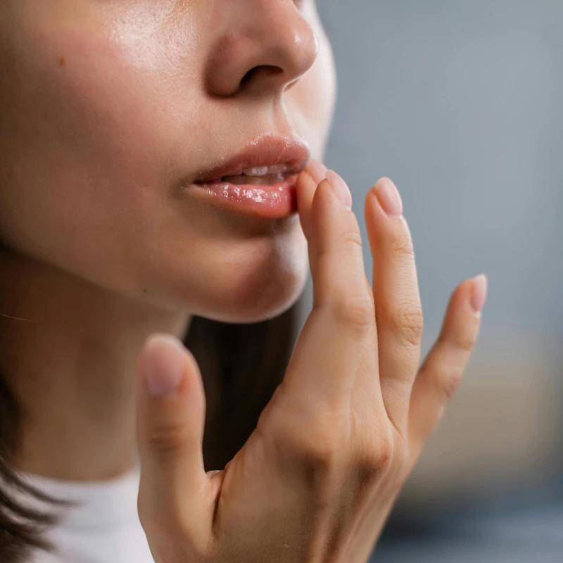 Prona&scaron;li smo balzame za usne koji savr&scaron;eno &scaron;tite tijekom hladnih zimskih dana