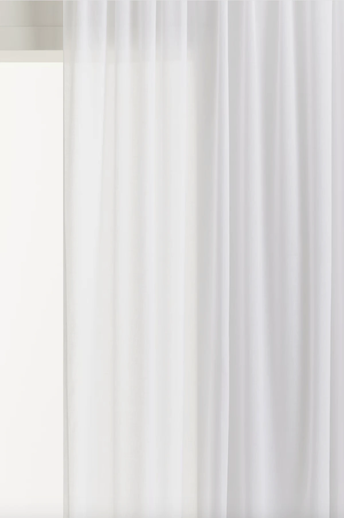 Osvježenje nakon blagdana: Ovo su komadi u nijansi Cloud Dancer koji se lako uklapaju u dom