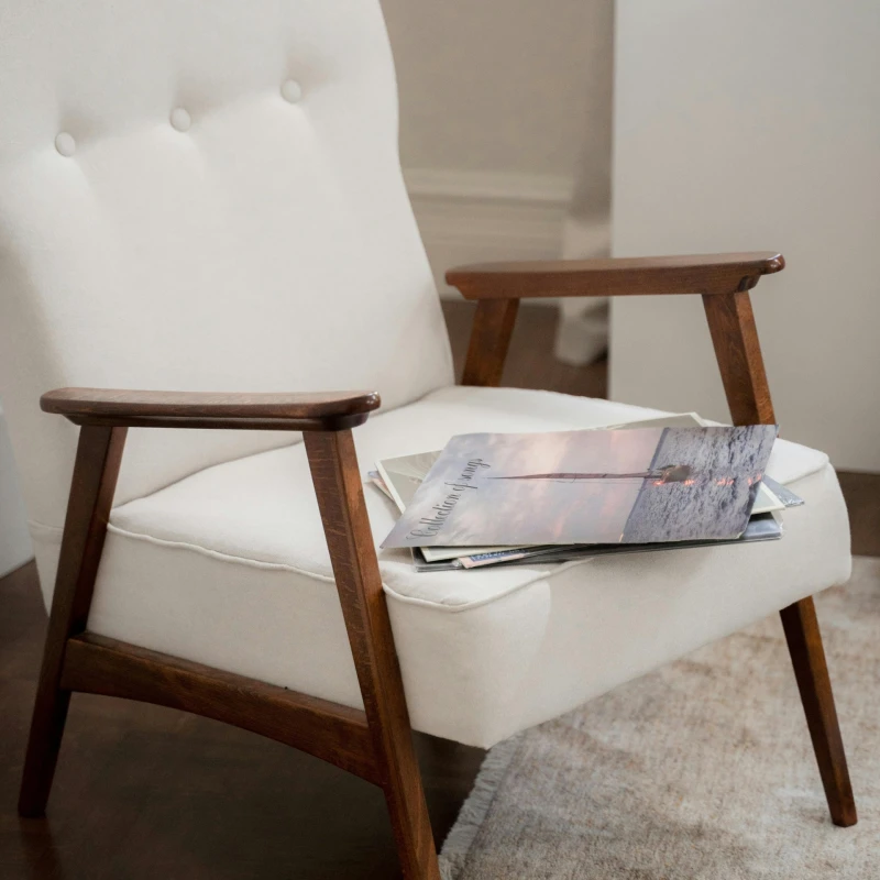 Osvježenje nakon blagdana: Ovo su komadi u nijansi Cloud Dancer koji se lako uklapaju u dom