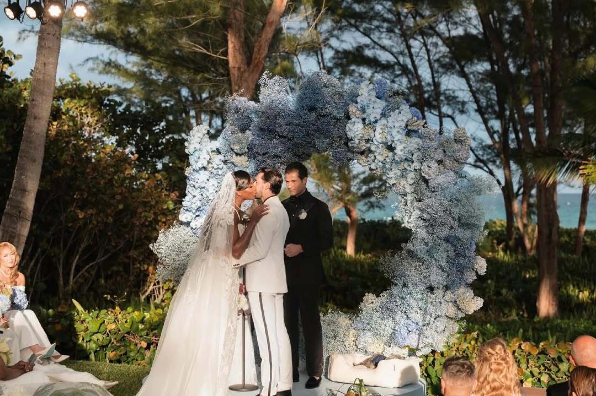 Na vjenčanju Venus Williams pas Henry ukrao je svu pažnju