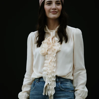 Istražili smo ponudu u novim kolekcijama i primjetili jedan model bluze kao potencijalni trend