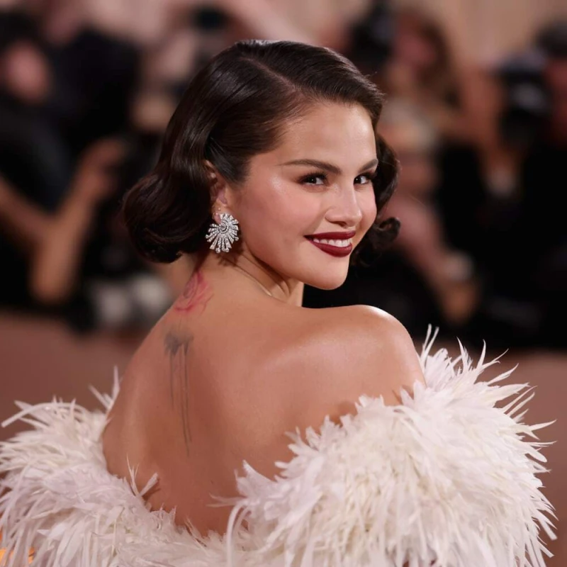 Saznali smo sve detalje o Chanel haljini Selene Gomez