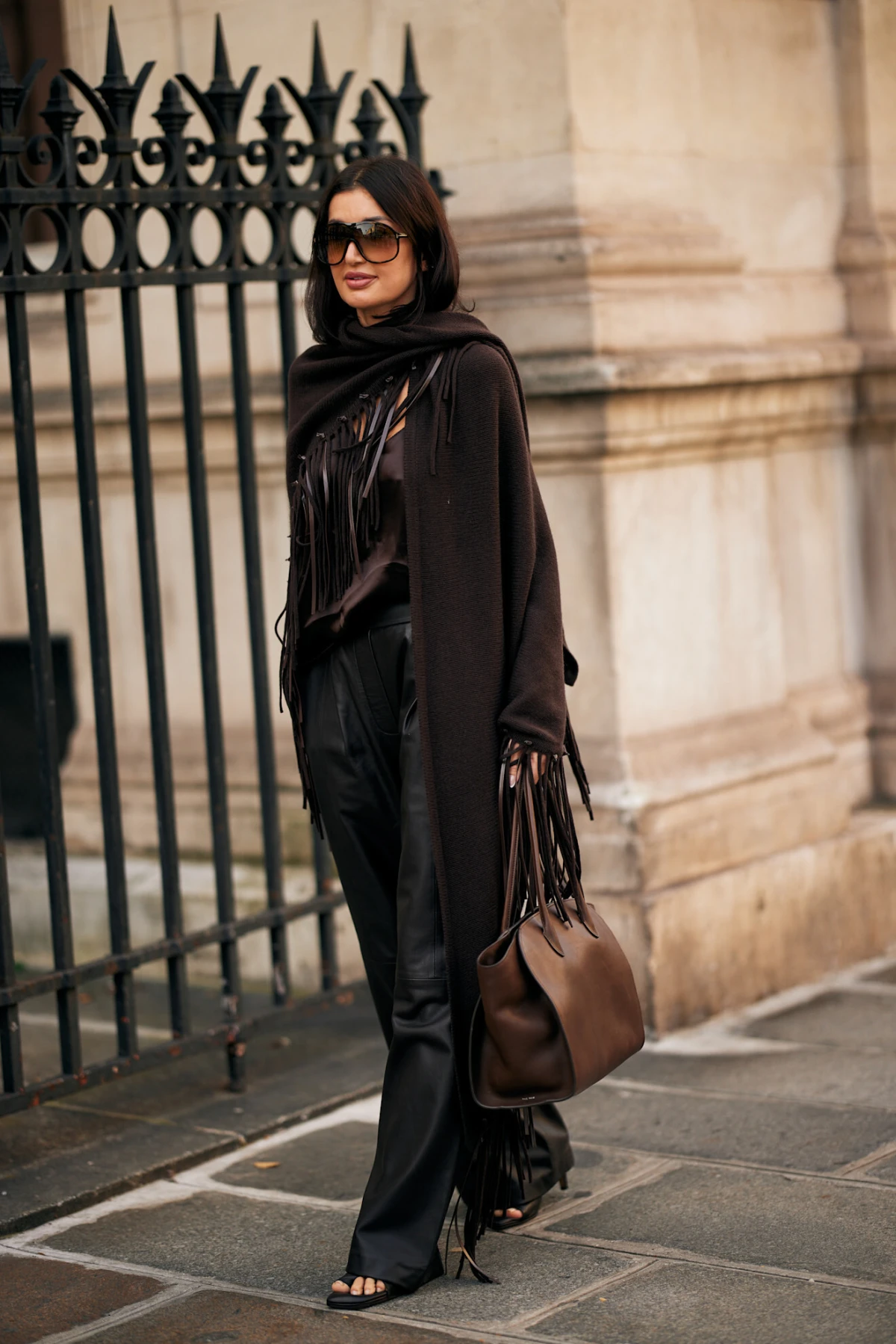 Crne hlače dio su na&scaron;e zimske modne svakodnevice, a nosimo ih na ova 3 načina