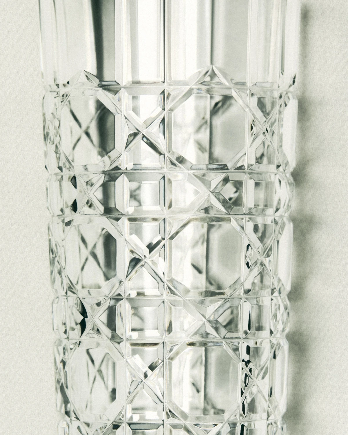 Odu&scaron;evila nas je nova kolekcija kristalnog posuđa iz Diora