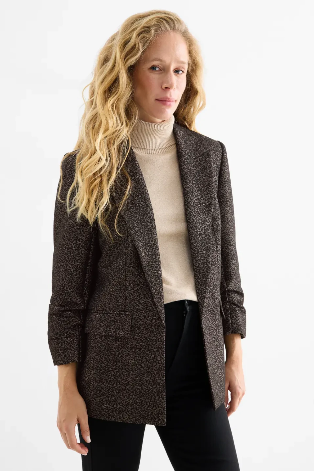 Tajna dobrog stila tijekom hladnih dana leži u vunenom sakou