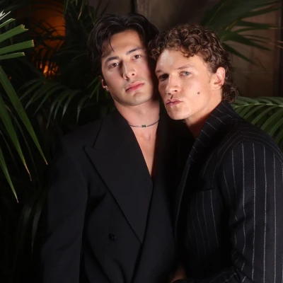 Zvijezde serije Heated Rivalry nosit će olimpijsku baklju u Milanu