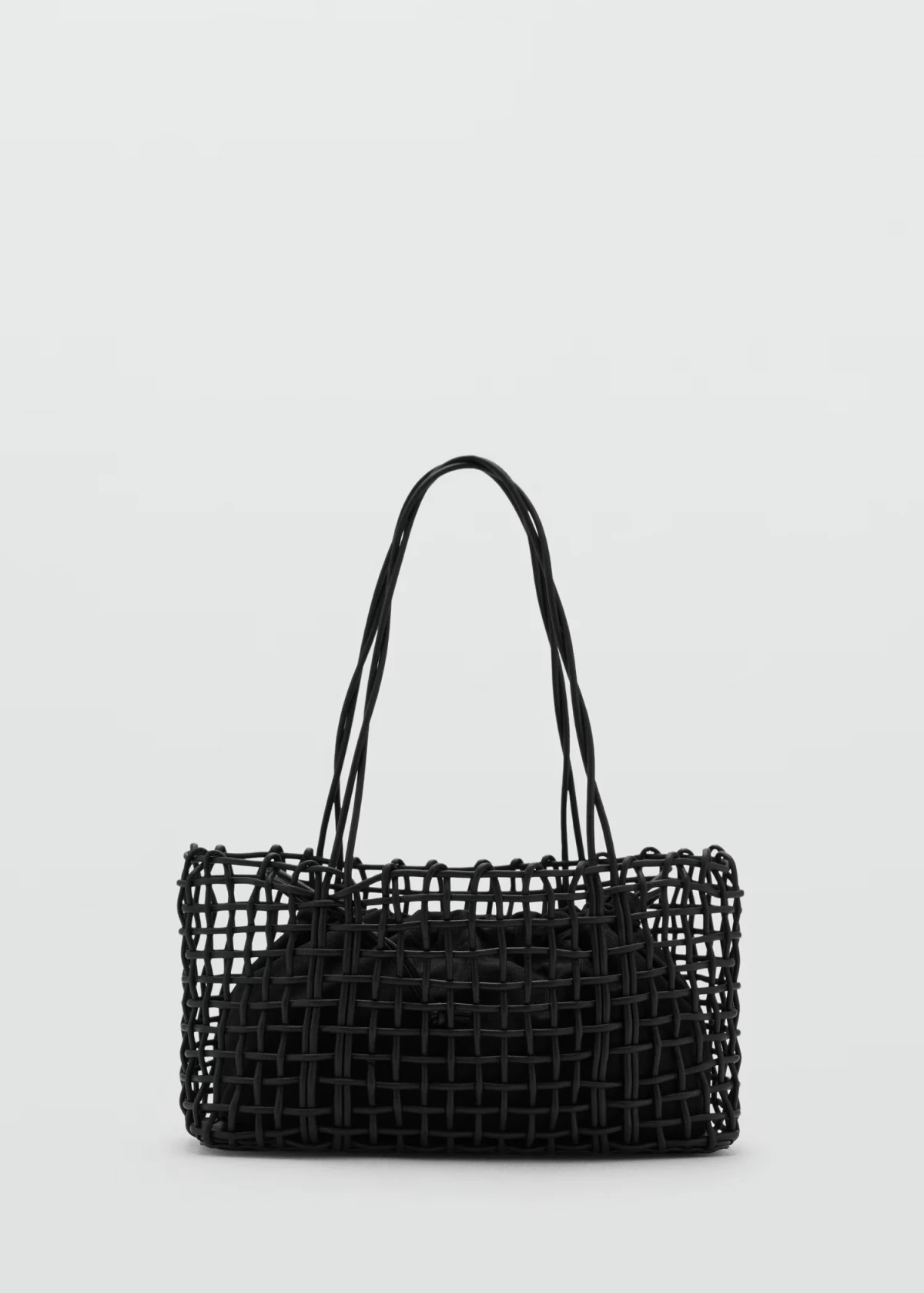 Mango sniženje ide do 70%, a mi nismo mogli ne pogledati ponudu torbi