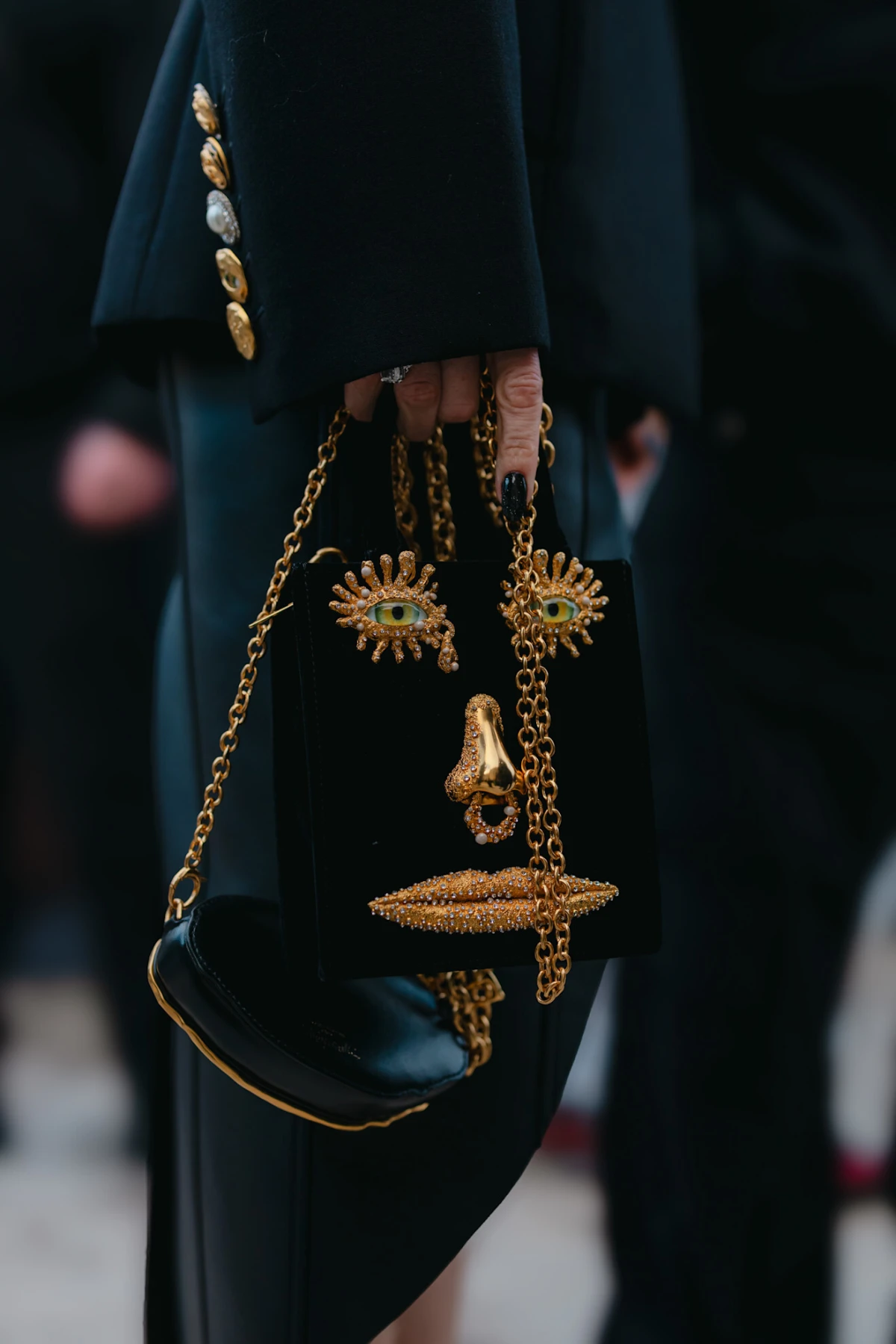 Odu&scaron;evili su nas modni detalji gostiju na Schiaparelli reviji