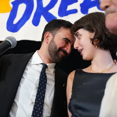 Ovo su poznati parovi koji su se upoznali putem dejting aplikacija