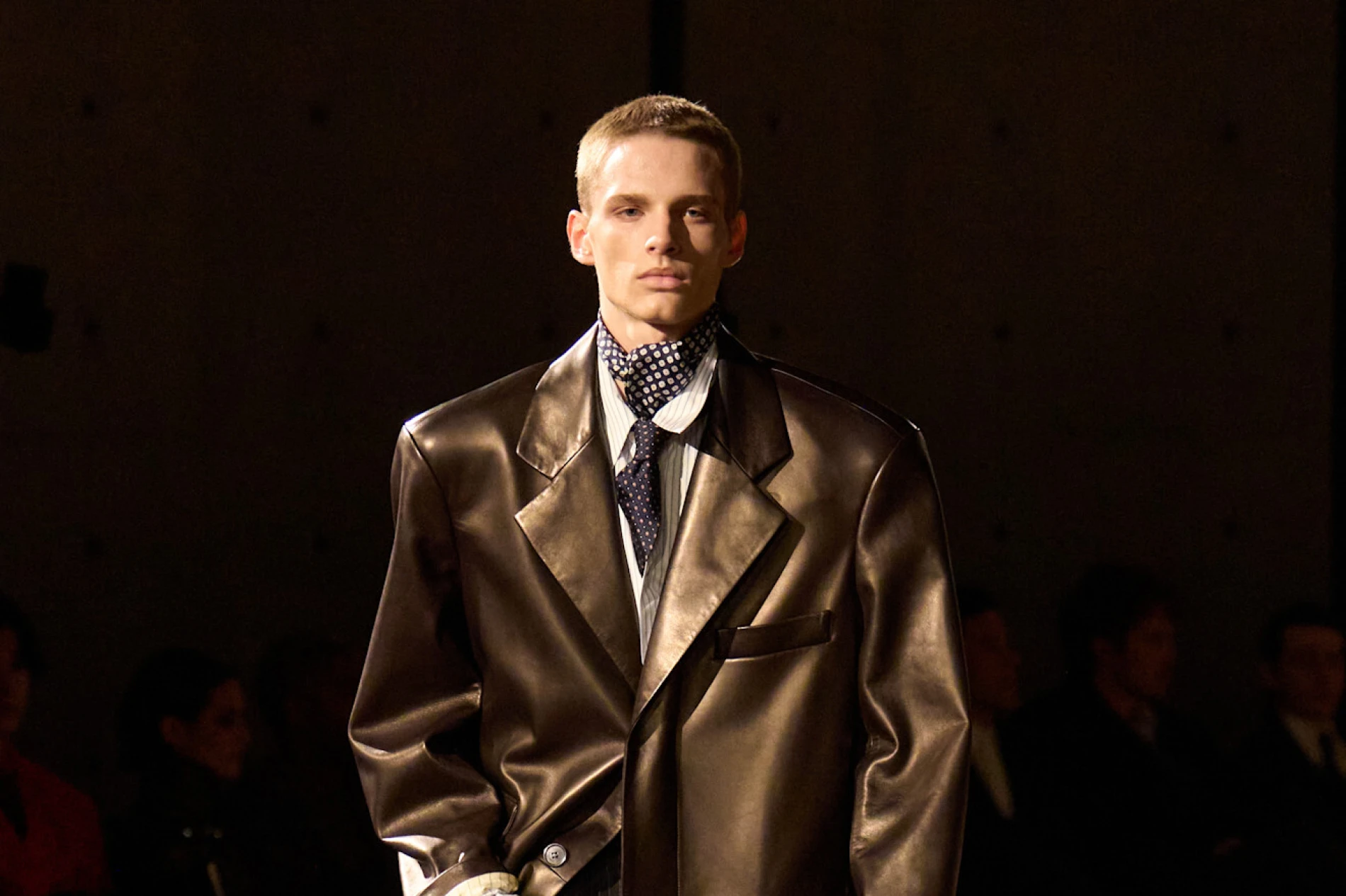 Saint Laurent nas novom kolekcijom priprema za sve rastanke u svitanje