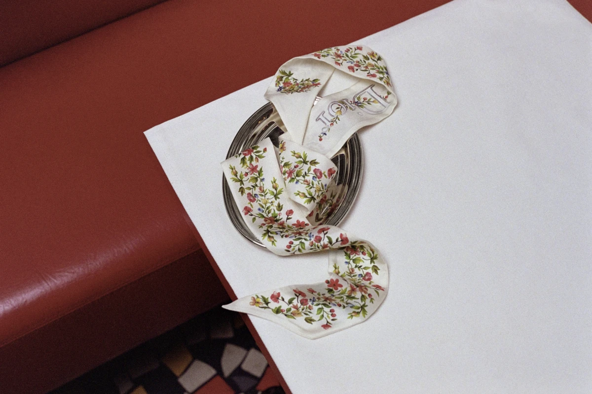 Posebna Dior kolekcija Jonathana Andersona za Valentinovo je osvojila na&scaron;a srca