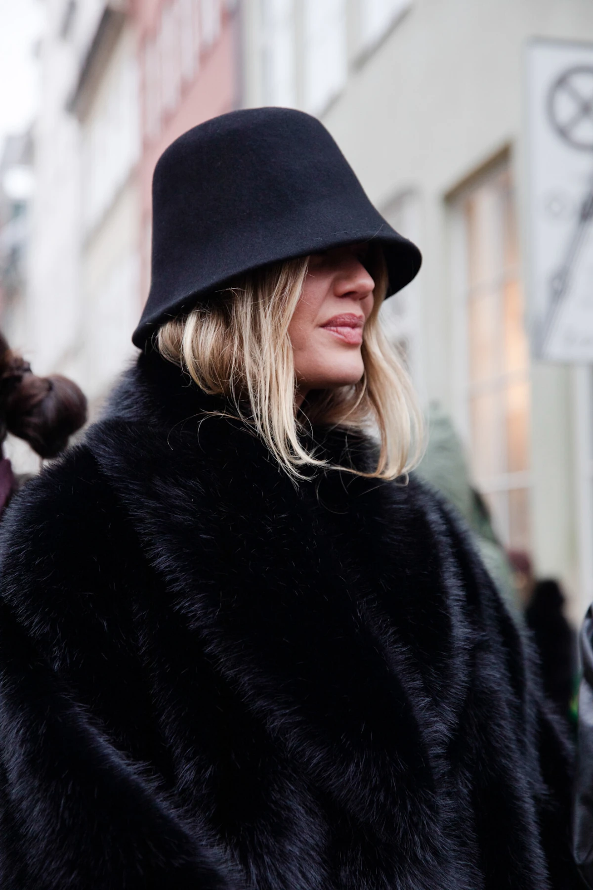 3 vrste kapa i &scaron;e&scaron;ira koje volimo i nosimo tijekom zime, a nisu klasika na koju smo naviknuli