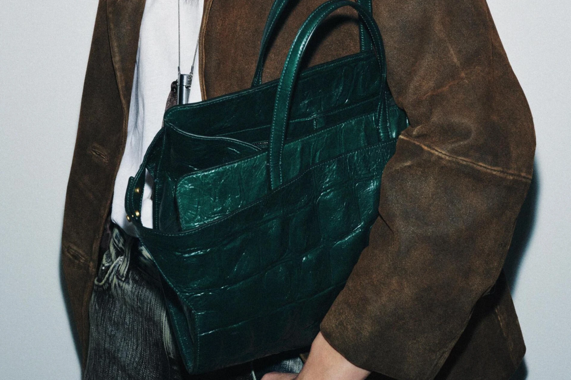 Zara ima novu torbu koja nas nevjerojatno podsjeća na dizajnerski model