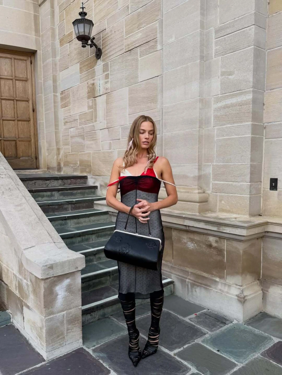 Look tjedna: Margot Robbie na premijerama filma Orkanski visovi