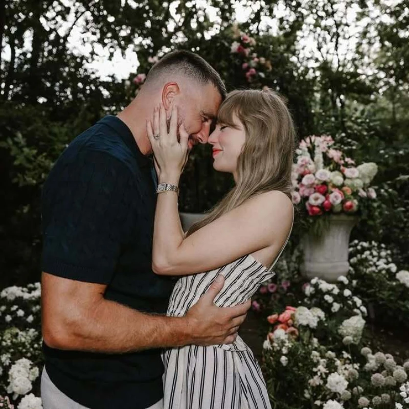 Majka Travisa Kelcea komentirala njegovo nadolazeće vjenčanje s Taylor Swift