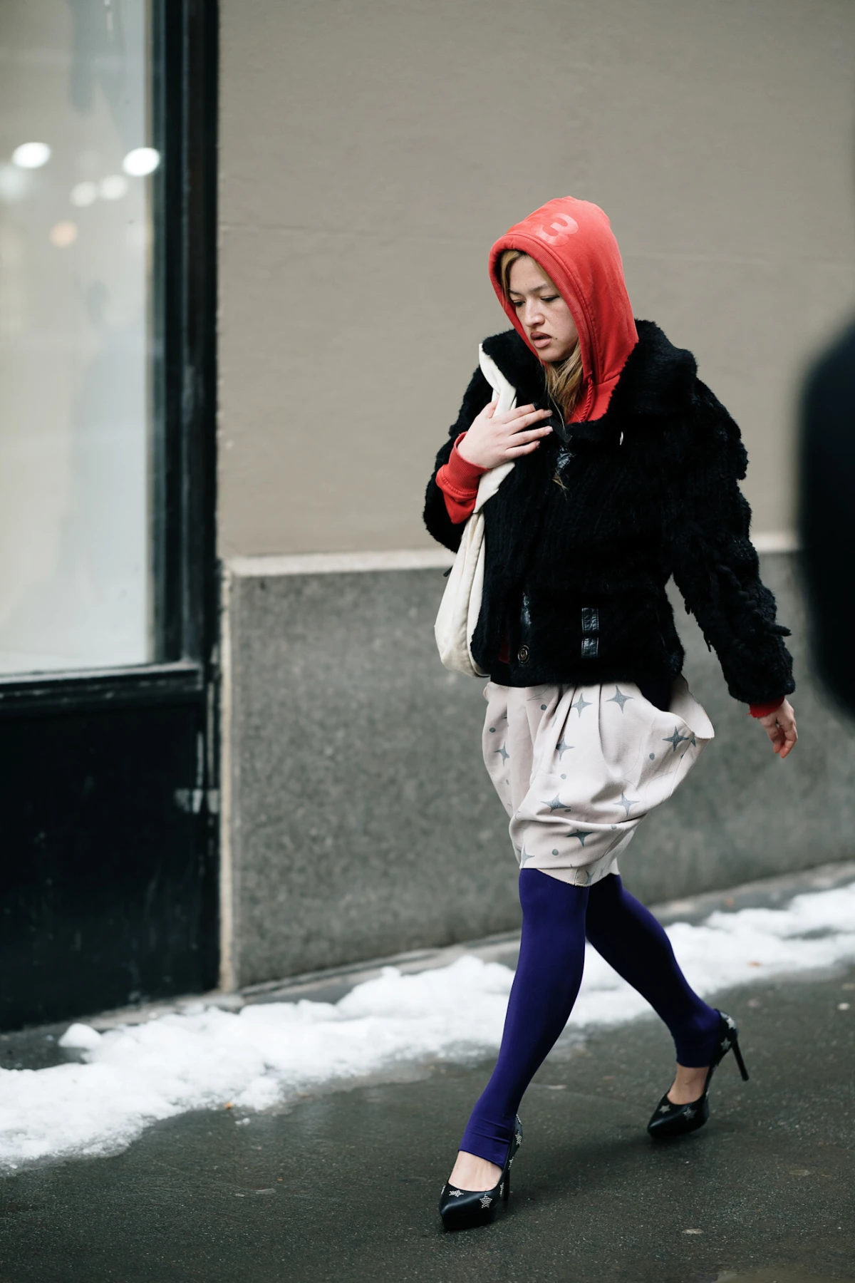 Najlonke u boji istaknule su se kao veliki trend u street style lookovima na Tjednima mode