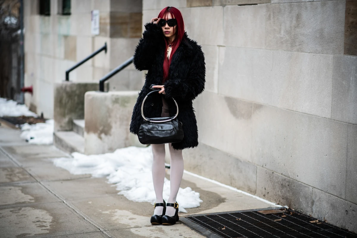 Najlonke u boji istaknule su se kao veliki trend u street style lookovima na Tjednima mode