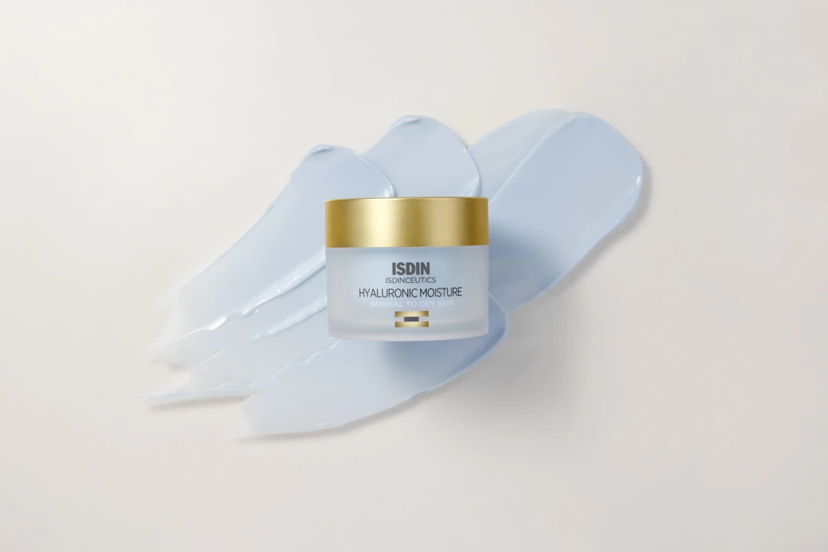 Svi znamo da trebamo preduhitriti prve bore - ali kada krenuti s pravim anti-ageom?