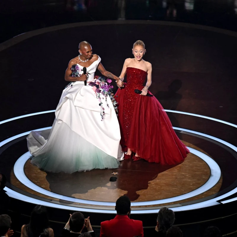 Cynthia Erivo o "romansi" s Arianom: ''Ljudi ne znaju prihvatiti žensko prijateljstvo&ldquo;