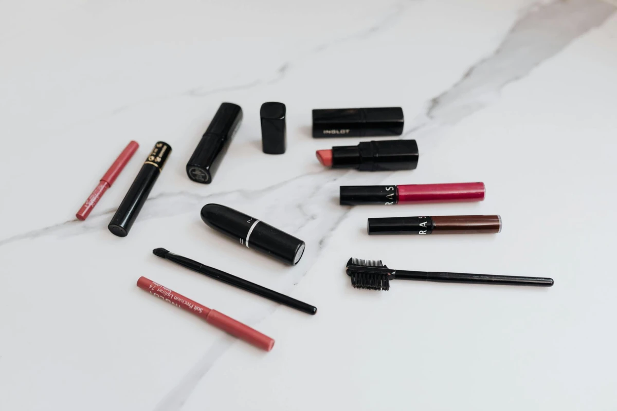 Prona&scaron;li smo najbolje olovke za usne traju cijeli dan