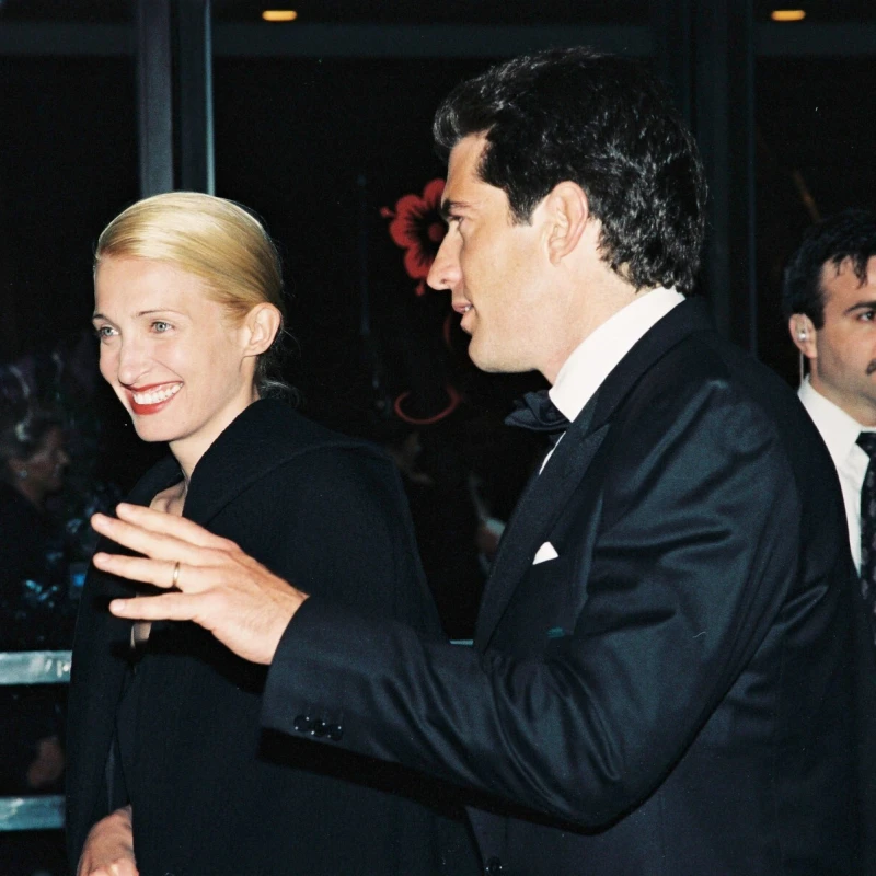 Kako postići savr&scaron;eni 90's makeup u stilu Carolyn Bessette Kennedy