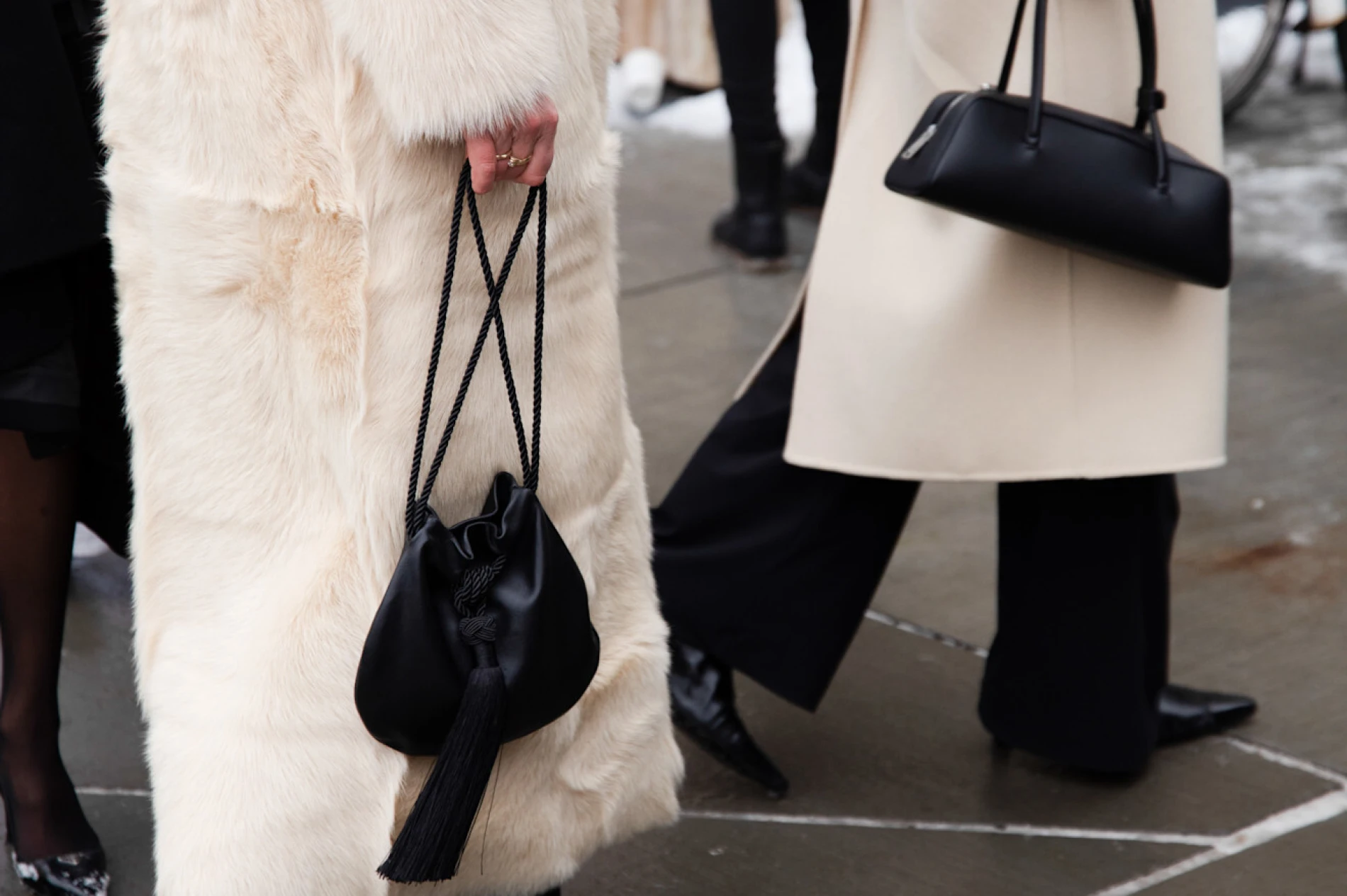 Znamo koji model torbe nose trendi djevojke tijekom Tjedana mode