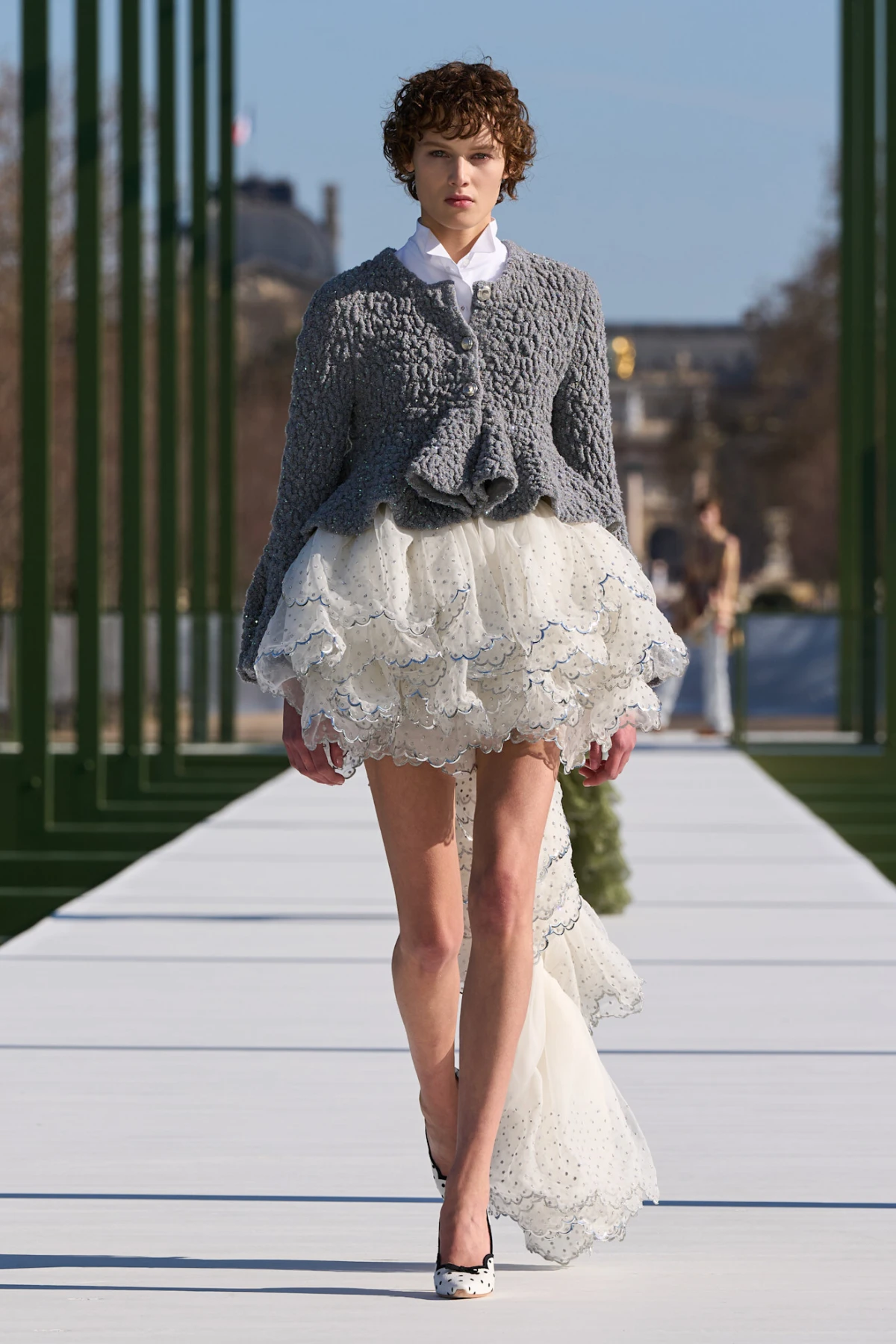 Jonathan Anderson vodi Dior kroz rajske vrtove Pariza