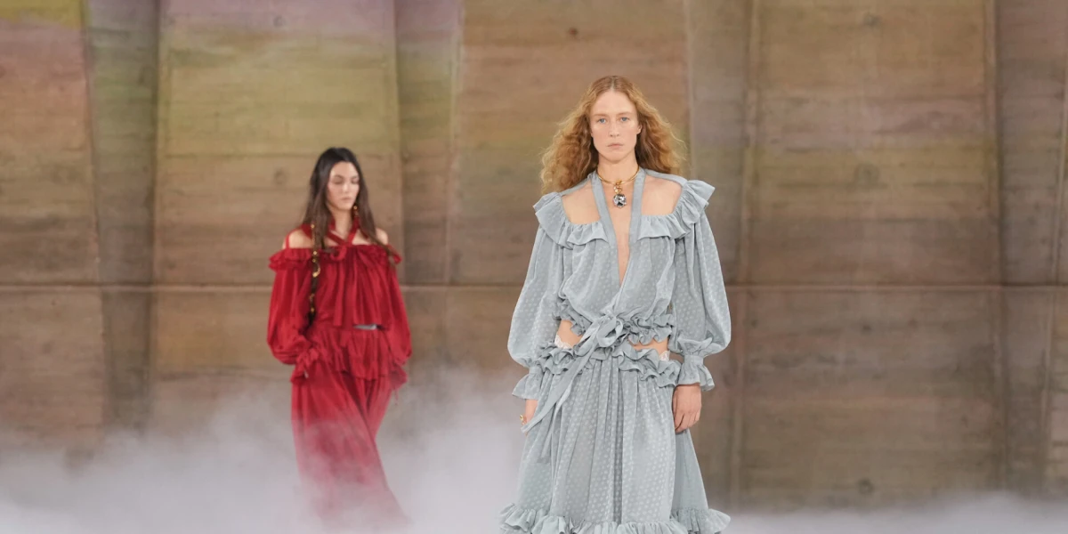 Chemena Kamali je Chloe odvela u ozbiljnije i chic vode