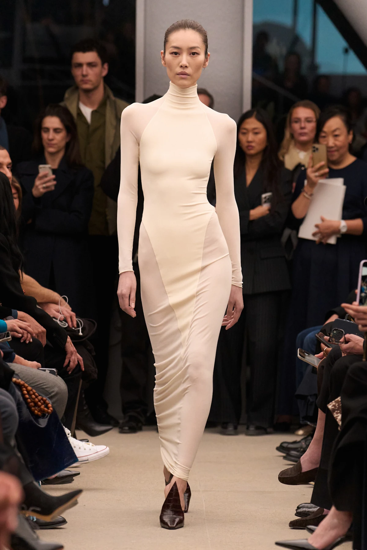 Pieter Mulier prikazao je posljednju Alaia kolekciju prije prelaska u Versace