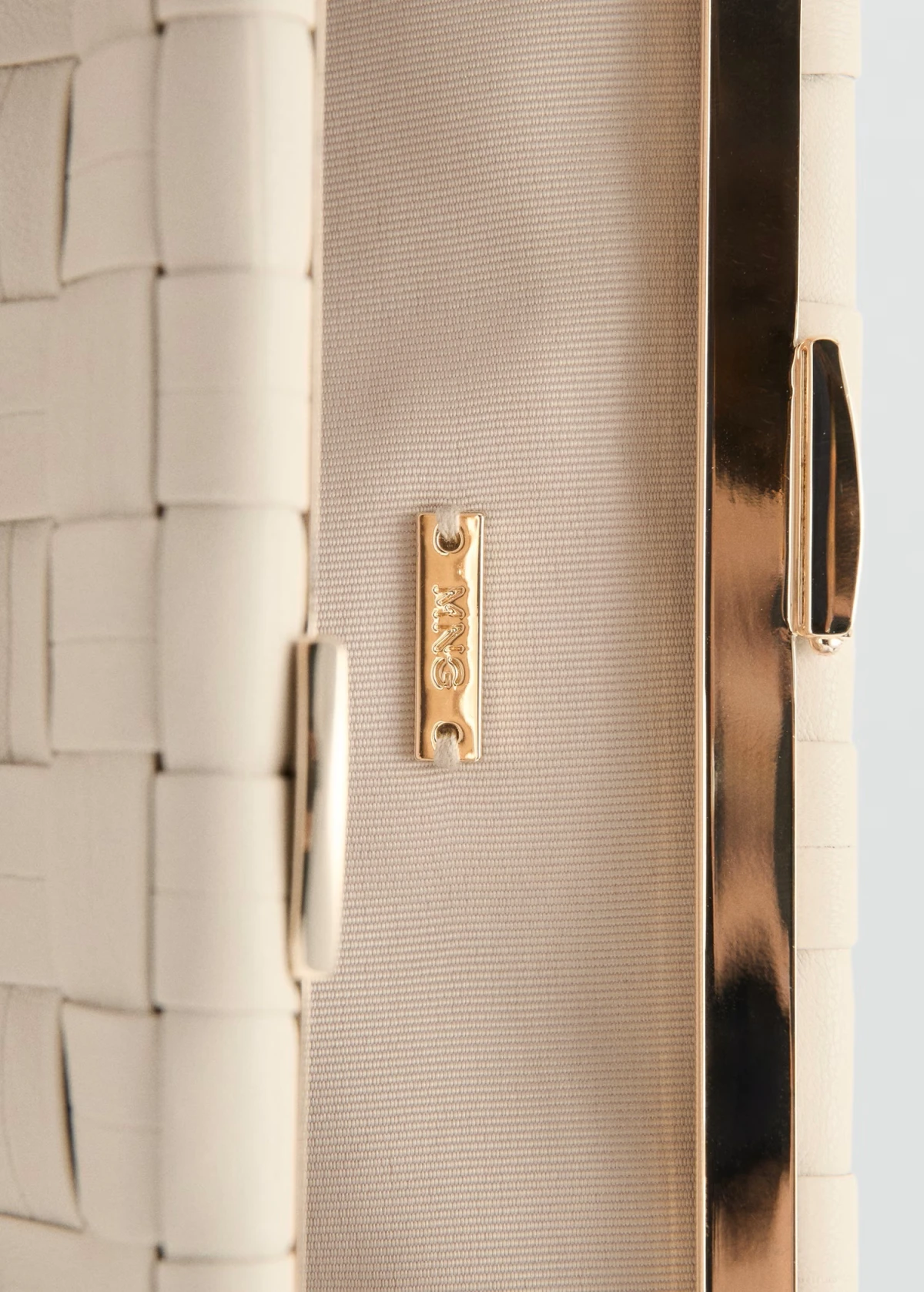 U Mangu smo prona&scaron;li torbicu koja se uklapa u Bottega Veneta estetiku