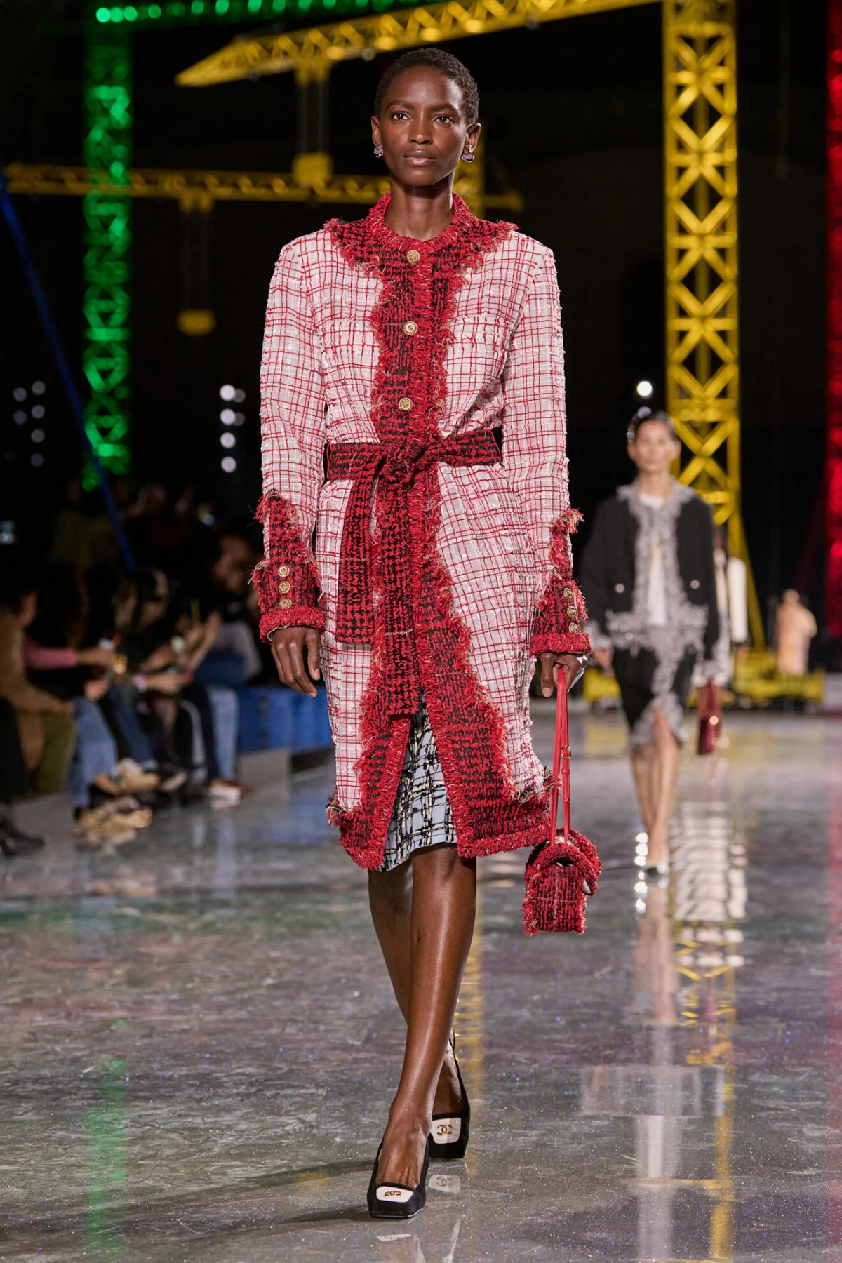 Nova Chanel revija dokazala je da Matthieu Blazy vrlo dobro zna &scaron;to želimo nositi